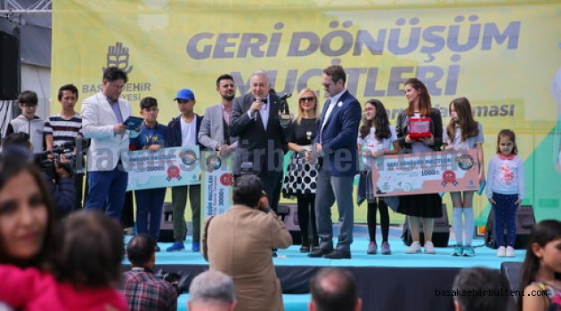 Geri dönüşüm mucitleri ödüllerini aldı